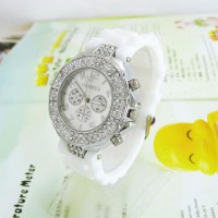 Reloj con brillantes para dama